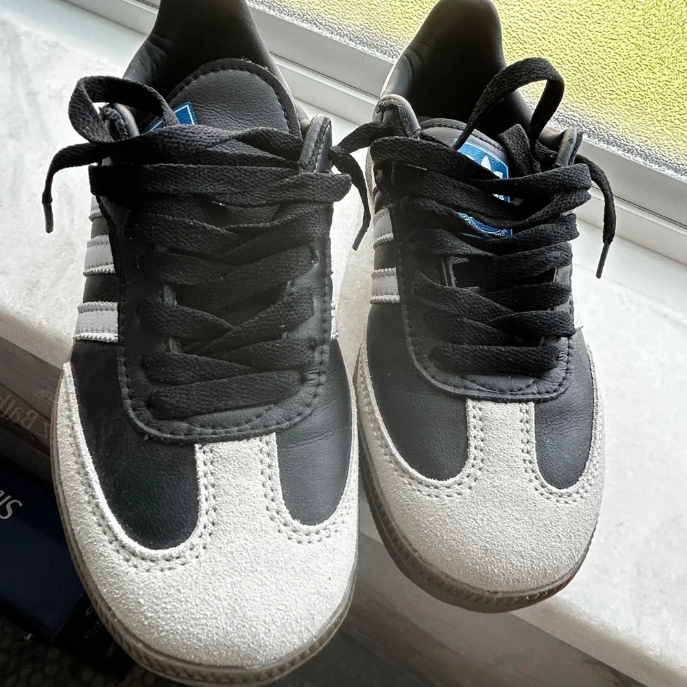 adidas Black & White Samba Sneakers with Gum Sole - Picture 10 of 13